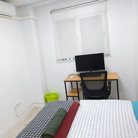 Appartment As A Service. Book It Now Malaga Exterior photo